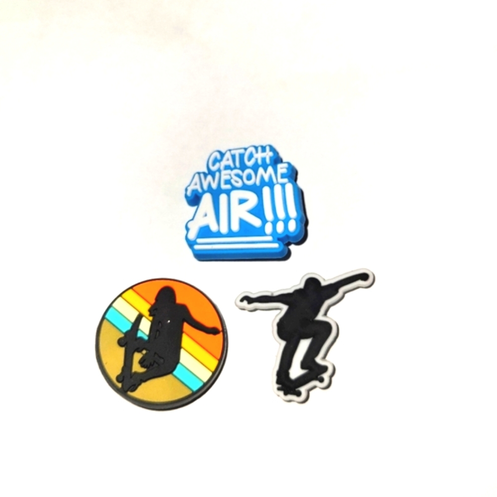 3 Skateboarding Jibbitz Charms